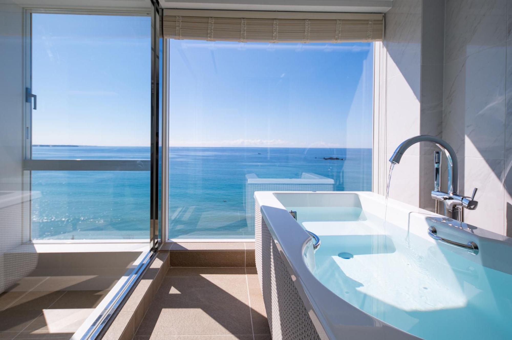 Hayama Hotel Otowa No Mori Yokosuka Eksteriør bilde